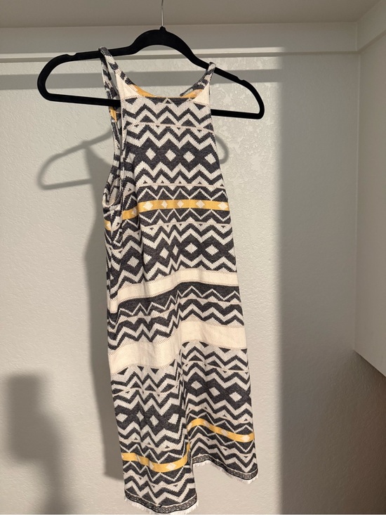 Jack by BB Dakota Dresses & Skirts - Jack by BB Dakota Black, White & Mustard Geometric Midi Dress